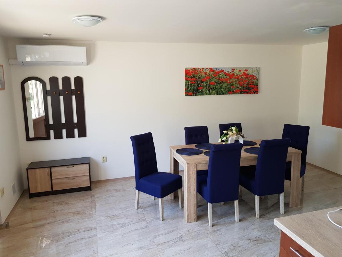 Apartment S Vinnym Sklepem Viktorie