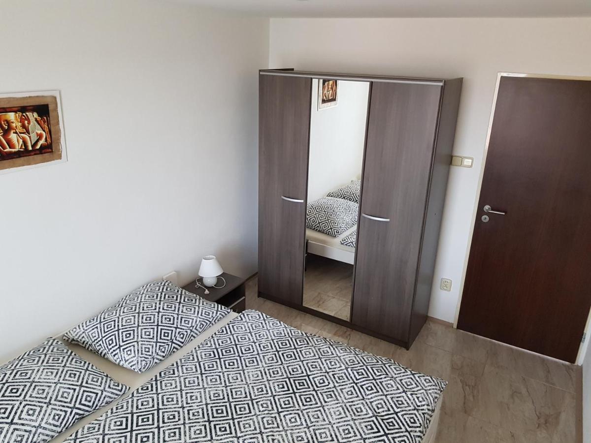 S Vinnym Sklepem Viktorie Apartment *