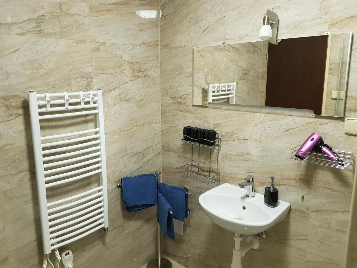 Apartment S Vinnym Sklepem Viktorie